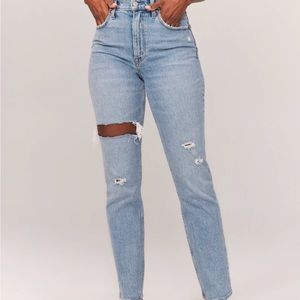 Size 31 Abercrombie & Fitch 90s Ultra High Rise Ankle Straight Jeans